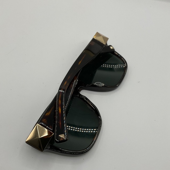 SunglassesValentinoSquareValentino VA4111 Brown/Tortoise - Picture 5 of 8